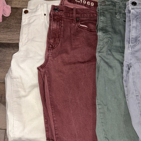 GAP Women's Skinny Pants - White, Burgundy, Olive, Gray, Black - Picture 3 of 4